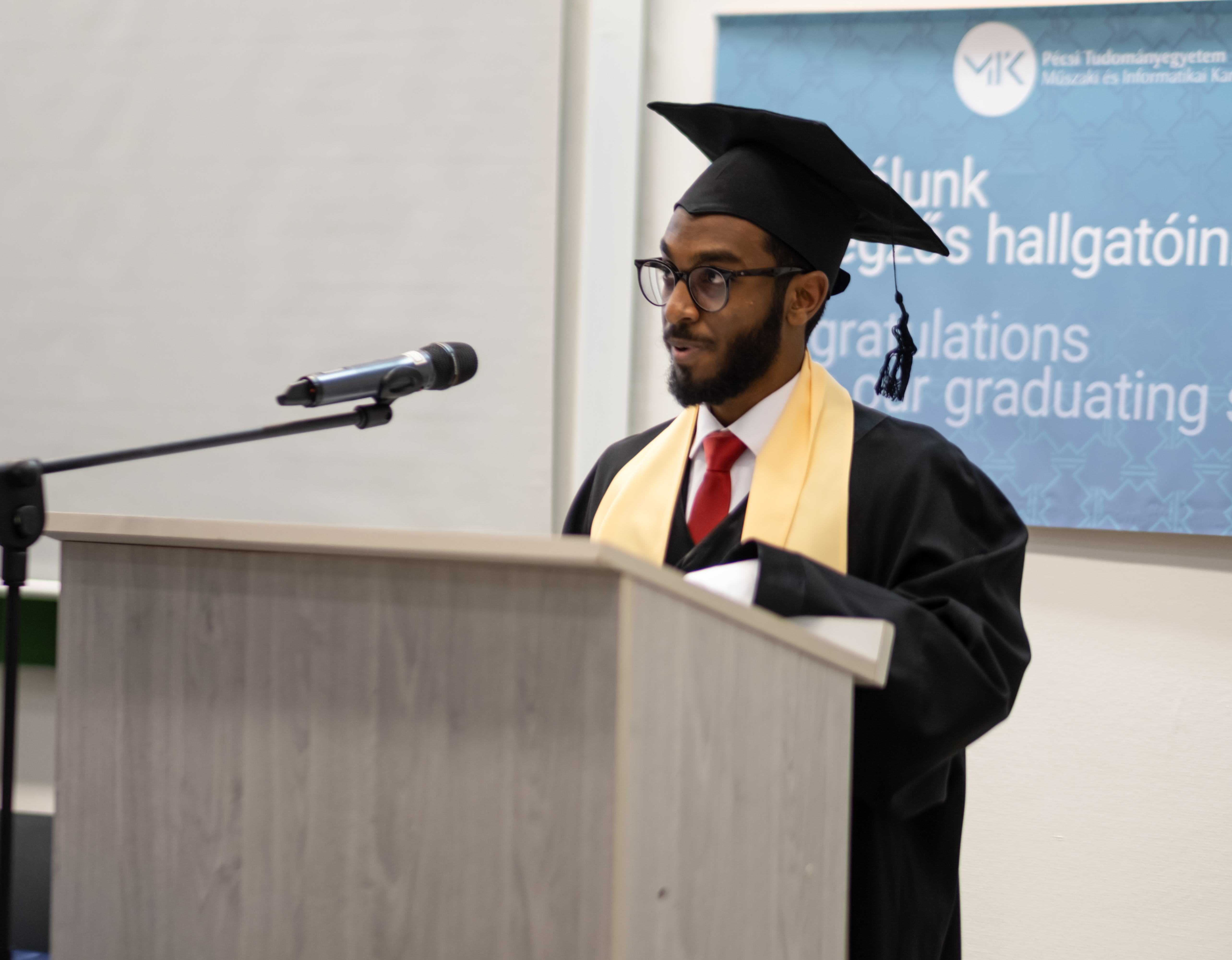 Valedictorian Speech at graduation ceremony